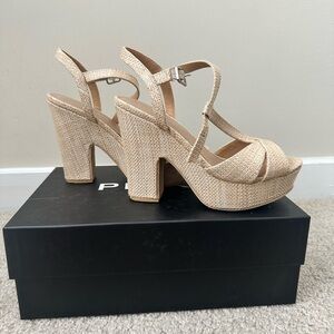 Woven T-Strap Platform Sandals in Natural